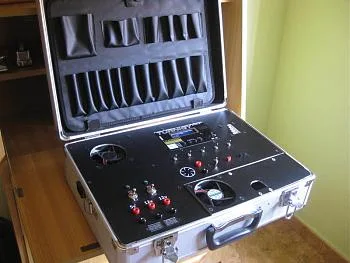 maletin de cargador de baterias rc