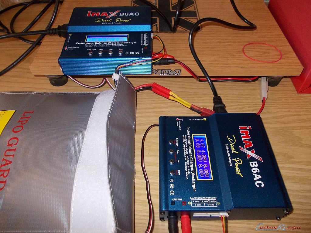 Cargadores Imax B6AC para baterías LiPo de coches de radiocontrol