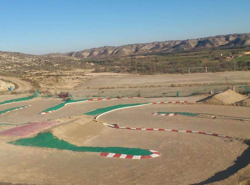 circuito club CAM RC mediana de aragon construccion